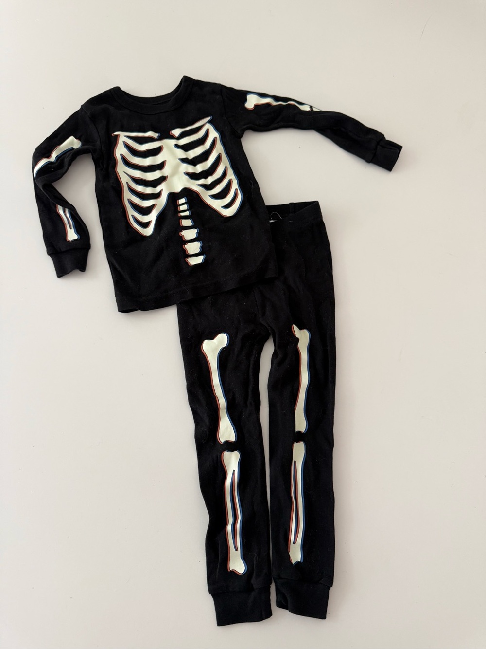 GAP Skeleton Pajama Set - Picture 2 of 2
